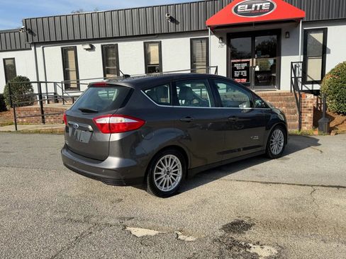 Used 2016 Ford C-MAX Energi SEL w/ Equipment Group 302A FWD image 6