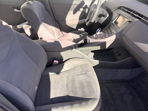 Used 2010 Toyota Prius Two image 10