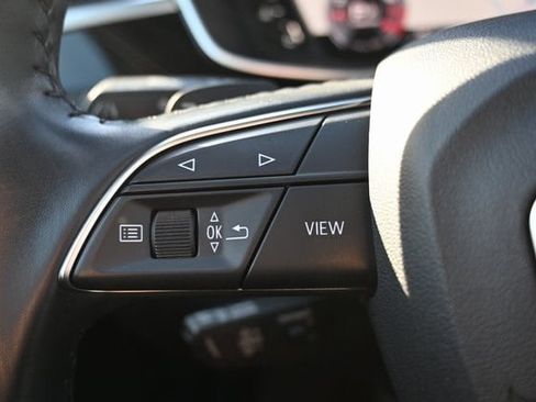 Used 2020 Audi Q3 2.0T Prestige image 38