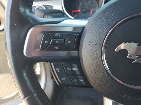 Used 2023 Ford Mustang Convertible RWD image 20