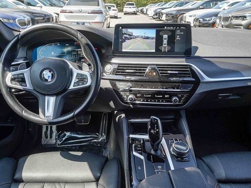 Used 2023 BMW 530i w/ M Sport Package RWD image 12