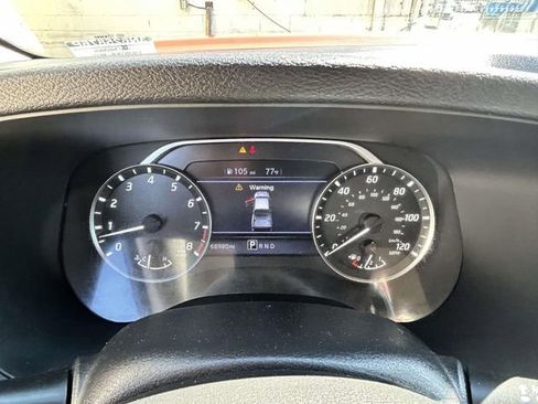 Used 2022 Nissan Frontier SV RWD image 22