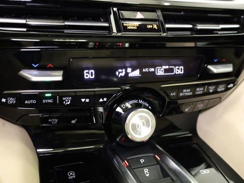 Used 2025 Acura MDX w/ Technology Package image 22