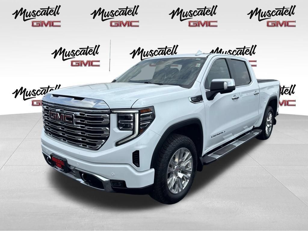 Used 2024 GMC Sierra 1500 Denali w/ Technology Package AWD/4WD image 8