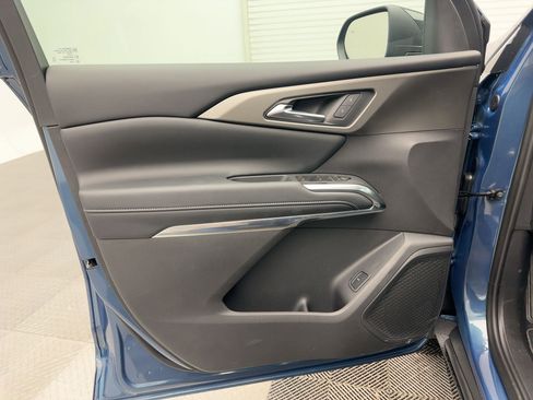 New 2026 Chevrolet Traverse LT w/ Sun and Wheel Package image 21