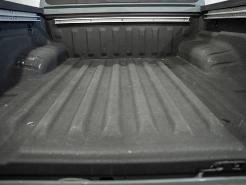 Used 2024 Nissan Frontier PRO-4X w/ Pro Premium Package AWD/4WD image 9