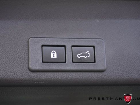 Used 2022 Subaru Ascent Limited w/ Technology Package image 55