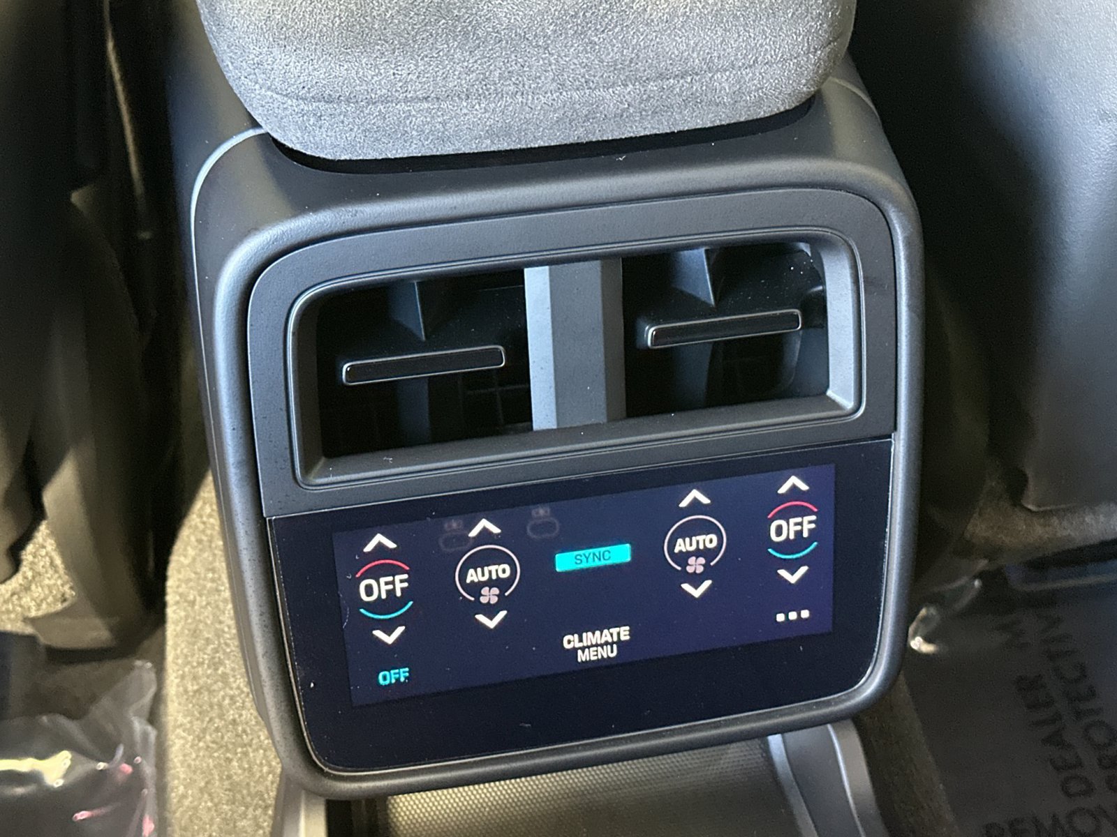 Certified 2024 Porsche Taycan GTS AWD/4WD image 15