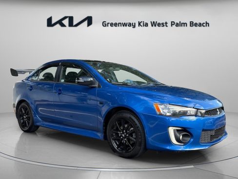 Used 2017 Mitsubishi Lancer ES FWD image 1