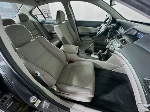 Used 2012 Honda Accord LX image 27