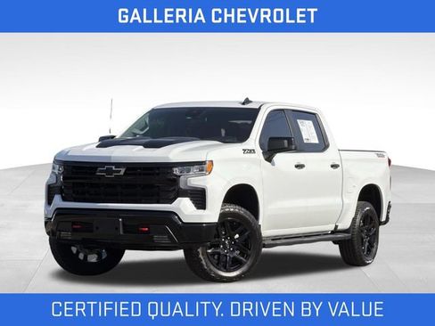 Used 2026 Chevrolet Silverado 1500 LT Trail Boss w/ LPO, Dark Essentials Package AWD/4WD image 1
