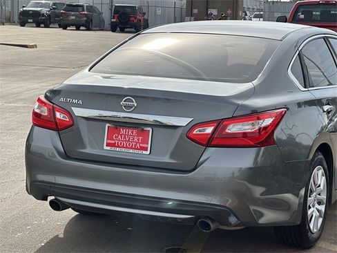 Used 2017 Nissan Altima 2.5 S w/ Power Driver Seat Package image 7