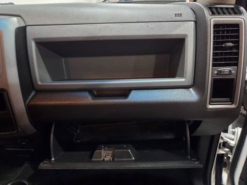 Used 2016 RAM 3500 Tradesman w/ Chrome Appearance Group image 41