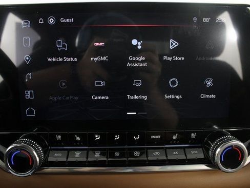 New 2026 GMC Canyon AT4 w/ AT4 Premium Package image 4