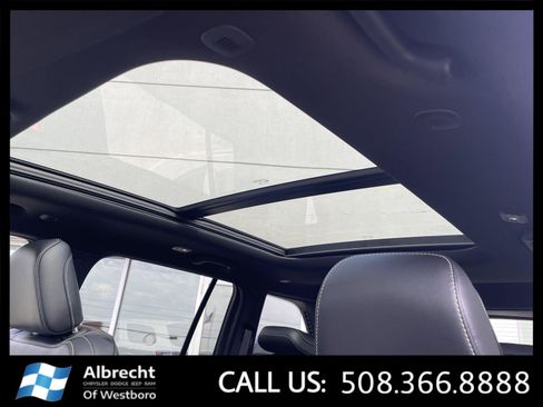 New 2026 Jeep Grand Cherokee Limited image 24