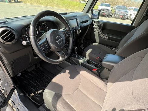 Used 2016 Jeep Wrangler Unlimited Sport w/ Quick Order Package 24S image 15