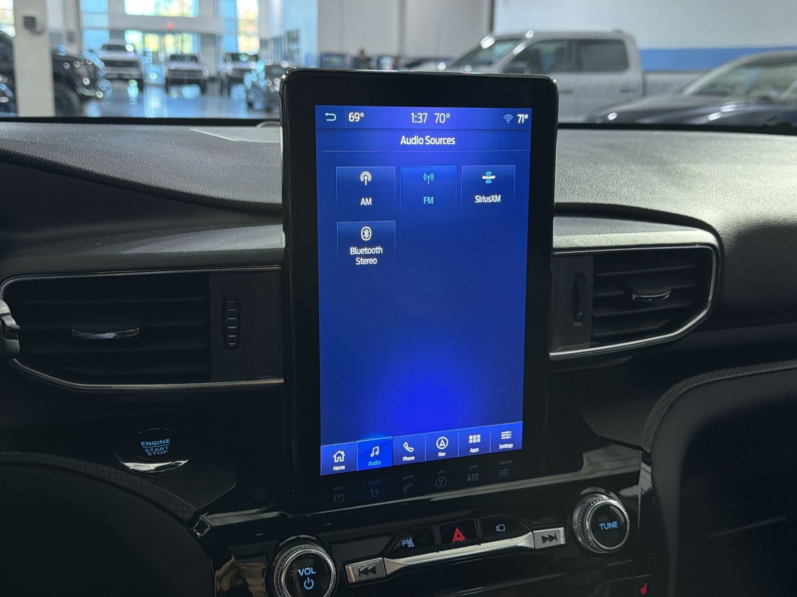 Used 2023 Ford Explorer ST w/ Equipment Group 401A AWD/4WD image 34