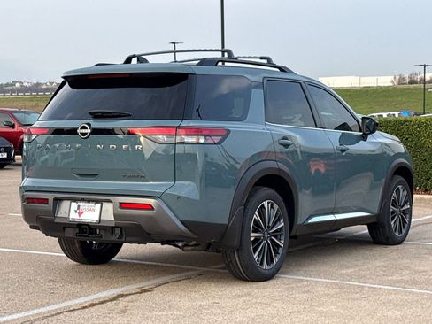 New 2026 Nissan Pathfinder Platinum w/ Cargo Package image 9