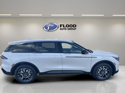 New 2026 Lincoln Nautilus Premier w/ Equipment Group 102A image 4