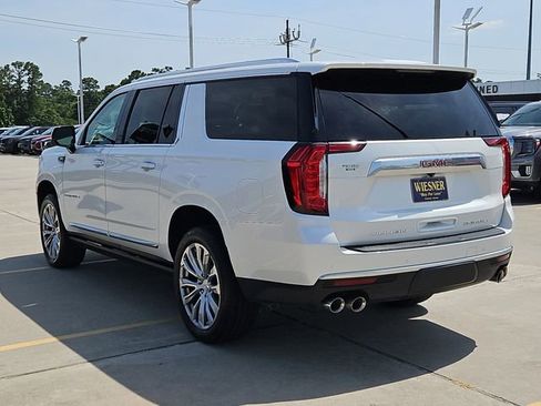 Used 2022 GMC Yukon XL Denali w/ Max Trailering Package AWD/4WD image 7