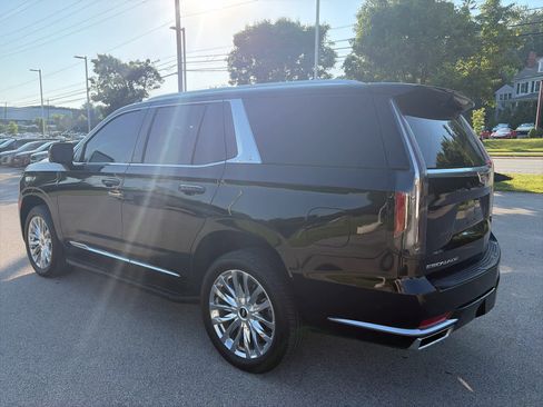 Certified 2023 Cadillac Escalade Premium Luxury AWD/4WD image 2