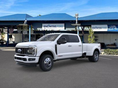 New 2026 Ford F450 Platinum w/ FX4 Off-Road Package