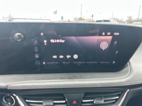 Used 2024 Buick Encore GX Preferred image 12