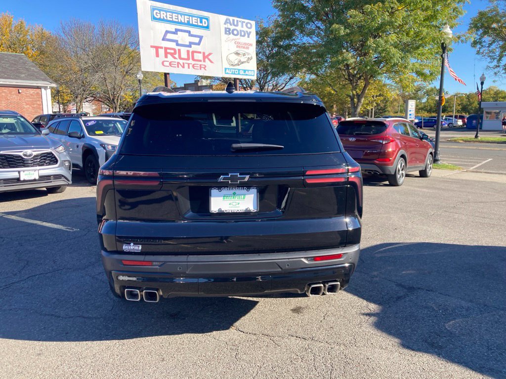 Used 2026 Chevrolet Traverse LT w/ Midnight/Sport Edition FWD image 31