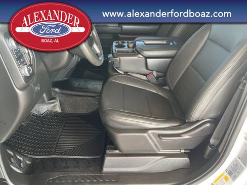 Used 2023 GMC Sierra 3500 Pro w/ Convenience Package image 12