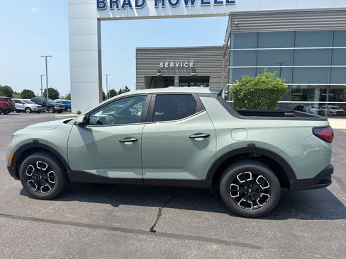 Used 2023 Hyundai Santa Cruz SEL AWD/4WD image 10