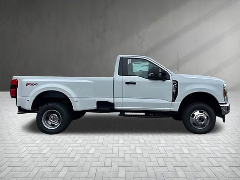 New 2026 Ford F350 XLT w/ 360-Degree Camera Package AWD/4WD image 7