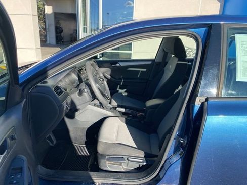 Used 2018 Volkswagen Jetta S w/ Cold Weather Package image 12