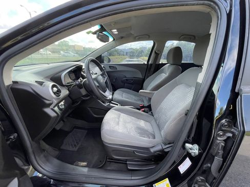 Used 2017 Chevrolet Sonic LS FWD image 16