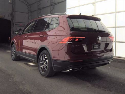 Used 2019 Volkswagen Tiguan SE w/ Panoramic Sunroof Package AWD/4WD image 8