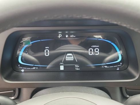 New 2026 Hyundai Elantra Sport FWD image 9
