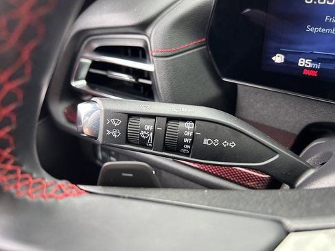 Used 2024 Chevrolet Traverse RS w/ LPO, Floor Liner Package image 57