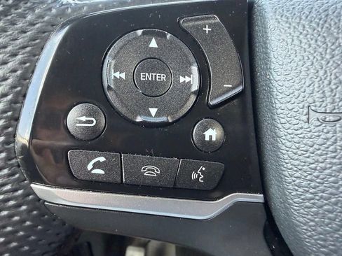 Used 2024 Honda Passport Black Edition image 18