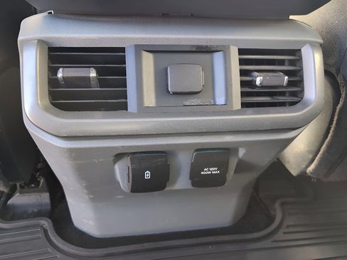 Used 2022 Ford F150 XLT w/ Trailer Tow Package image 28