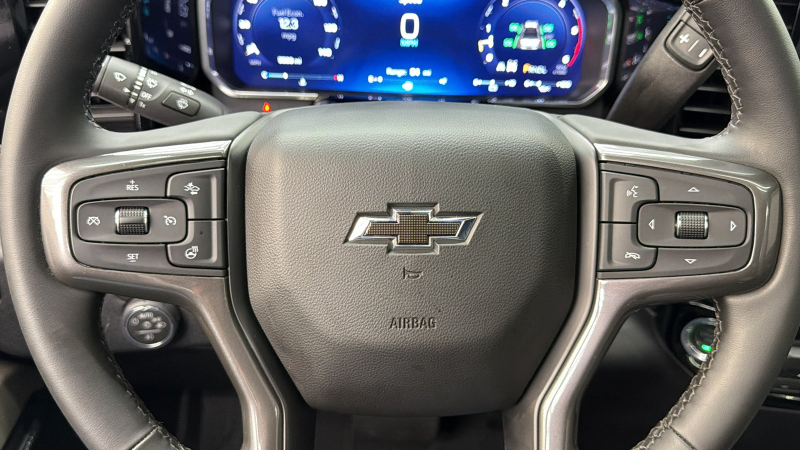 Used 2026 Chevrolet Silverado 2500 ZR2 w/ LPO, Dark Essentials Package AWD/4WD image 25