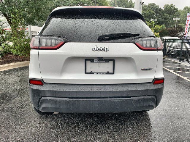 Used 2020 Jeep Cherokee Latitude FWD image 7