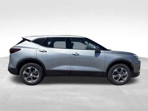 Used 2023 Chevrolet Blazer LT w/ Driver Confidence Package AWD/4WD image 17
