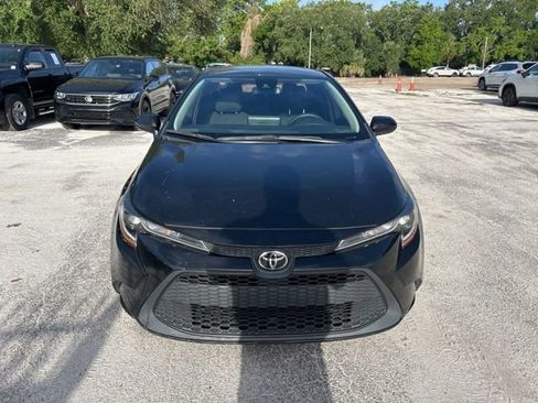 Used 2022 Toyota Corolla LE image 14