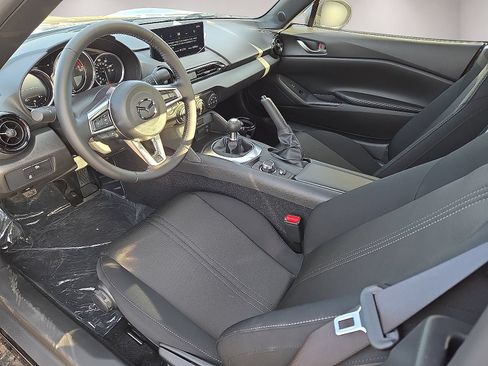 New 2026 MAZDA MX-5 Miata Sport RWD image 17