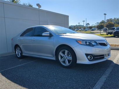 Used 2014 Toyota Camry SE