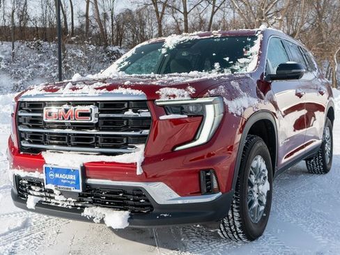 Used 2025 GMC Acadia Elevation w/ LPO, Floor Liner Package image 2