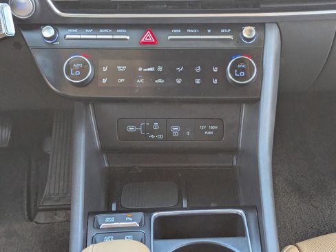 Used 2025 Hyundai Sonata Limited FWD image 21