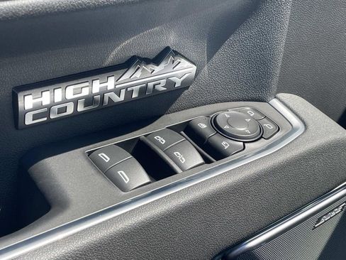 New 2026 Chevrolet Silverado 1500 High Country AWD/4WD image 15