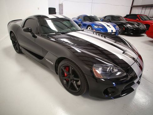 Used 2006 Dodge Viper SRT-10 RWD image 9