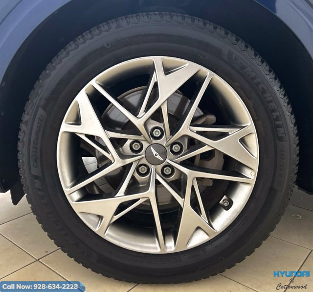 Used 2022 Genesis GV70 2.5T w/ Advanced Package AWD/4WD image 9