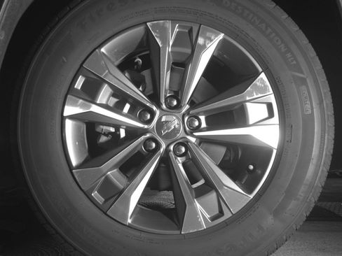 Used 2025 Chevrolet Equinox LT image 12